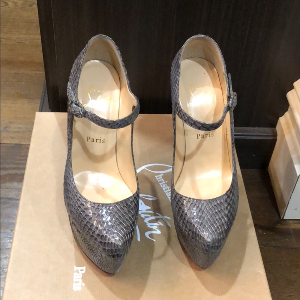 Christian Louboutin Lady Daf Cobra 160